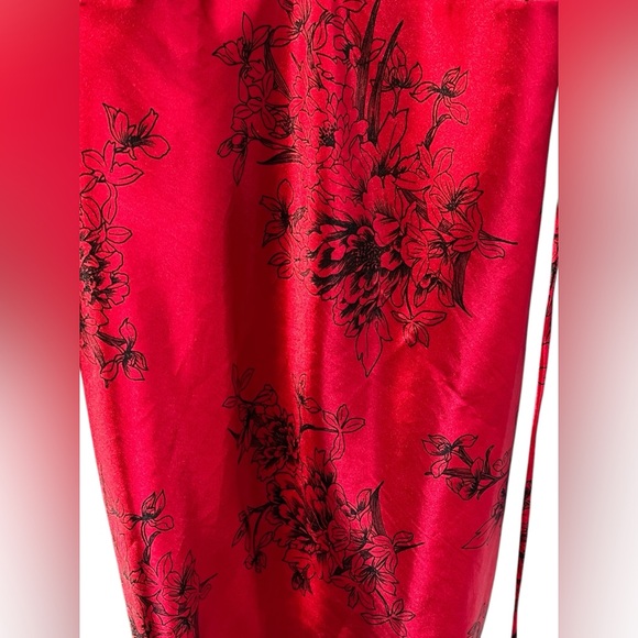 Apt 9 Nightgown/Sleepwear - Black and Red - Small - Picture 5 of 6